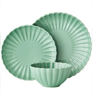 💕 12 Piece Pioneer Woman Colette Green Scalloped Dinnerware Set